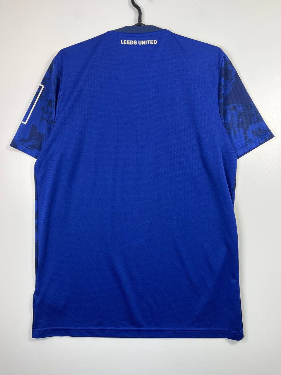 Adidas Leeds United 2021/22 Away Shirt Jersey Adidas Mens Size M Size US M / EU 48-50 / 2 - 8 Thumbnail