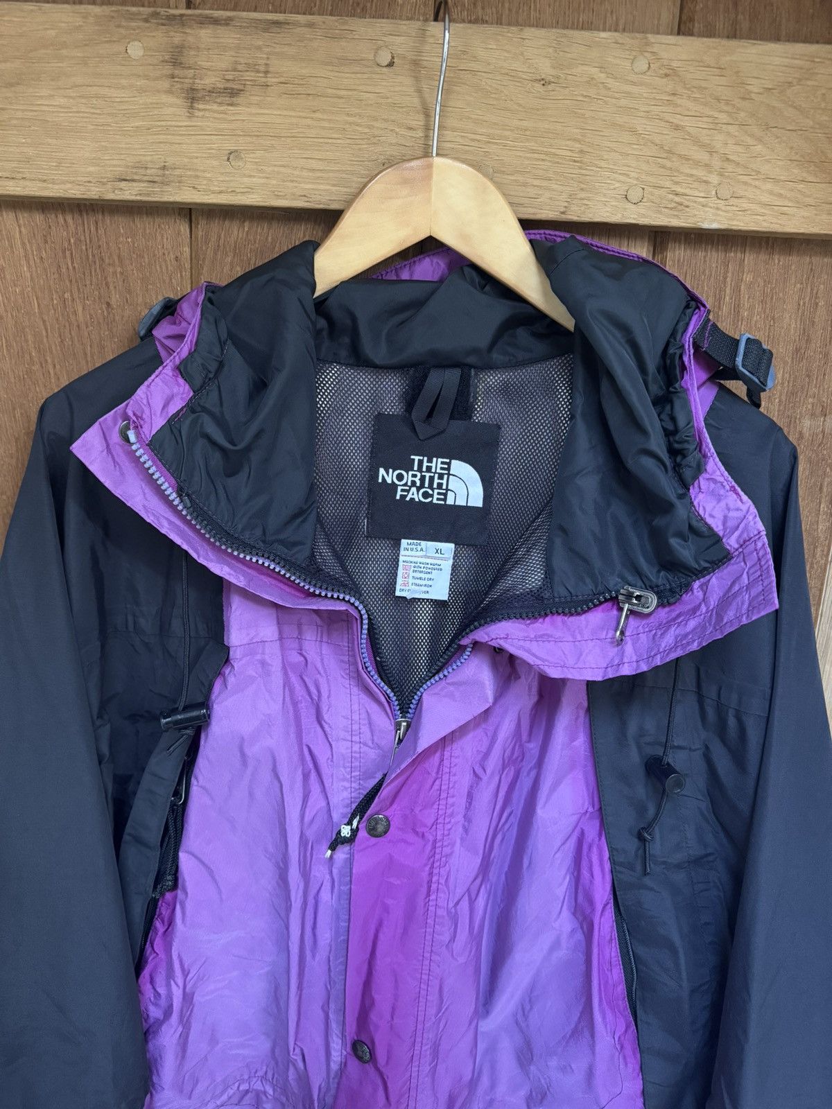The North Face Vintage The North Face Mountain Light Jacket – Purple – XL Size US XL / EU 56 / 4 - 9 Thumbnail
