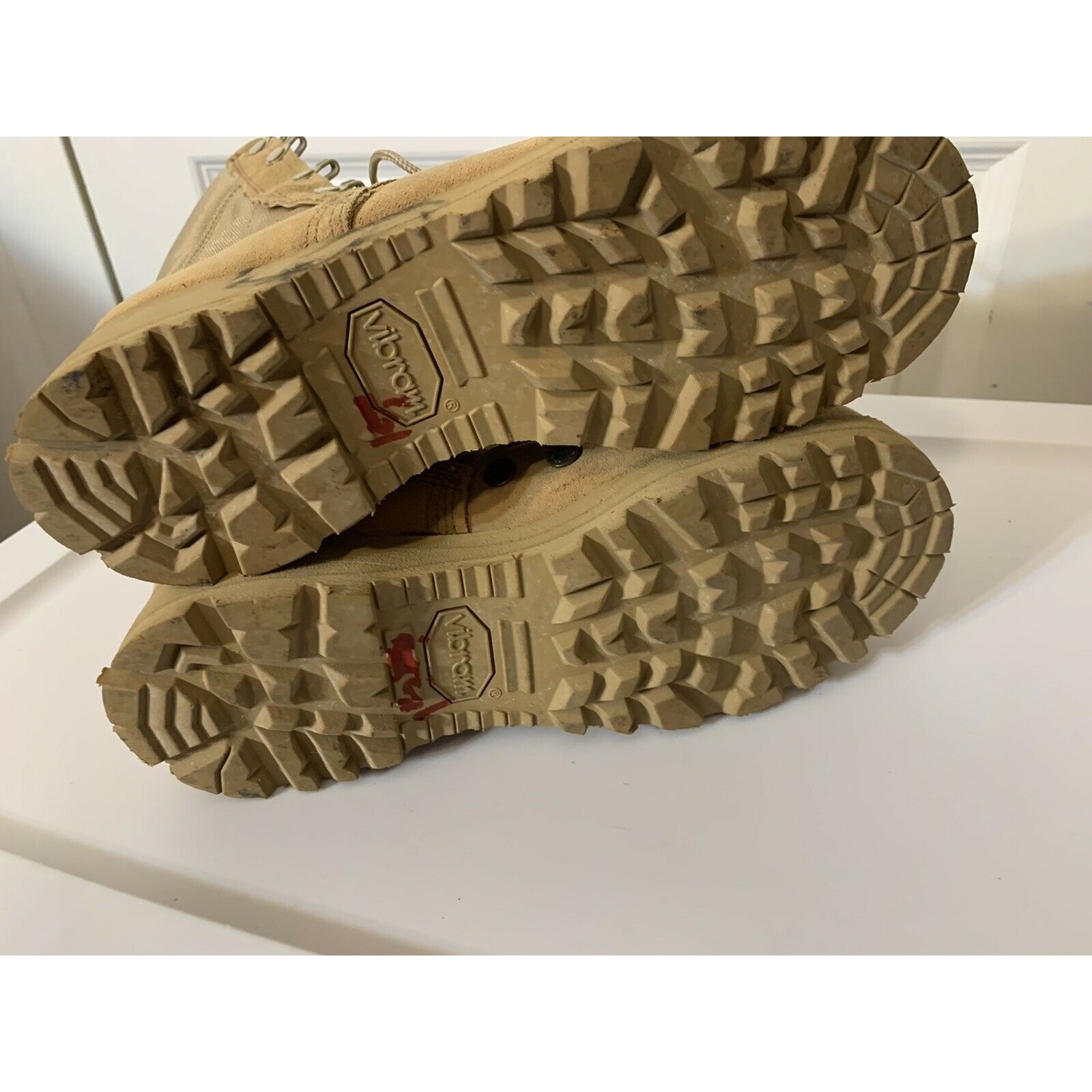 Vibram Vibram Men’s Sz 5W Desert Combat Work Boots Tan Size US 5 / EU 37 - 8 Thumbnail