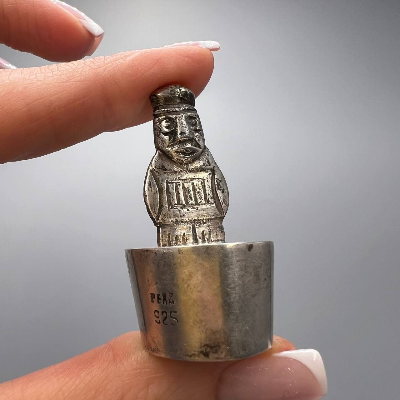 Vintage Vintage Mini Sterling Silver Statue Peru Inca Cap Bottle Size ONE SIZE - 8 Thumbnail