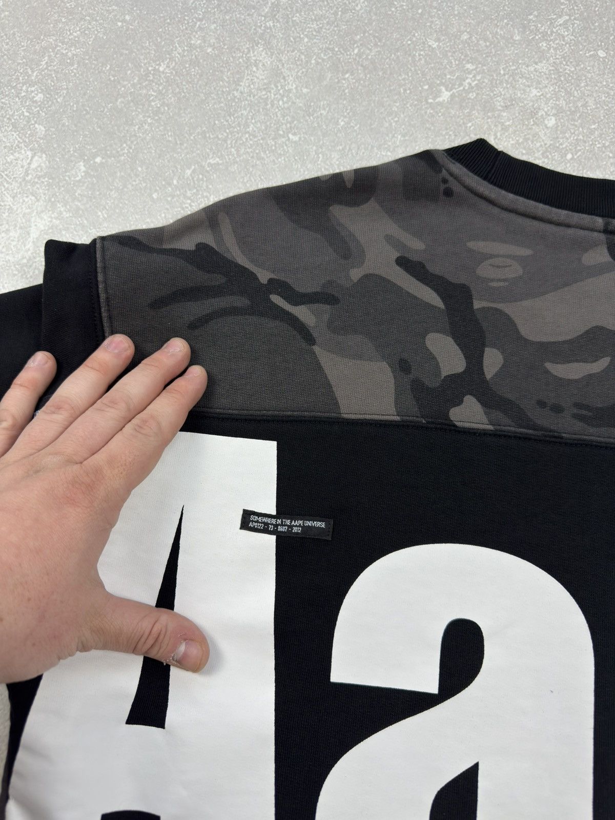 Aape AAPE BY A BATHING APE Apunvs Bape Camo Big Logo Sweatshirt Size US M / EU 48-50 / 2 - 23 Thumbnail