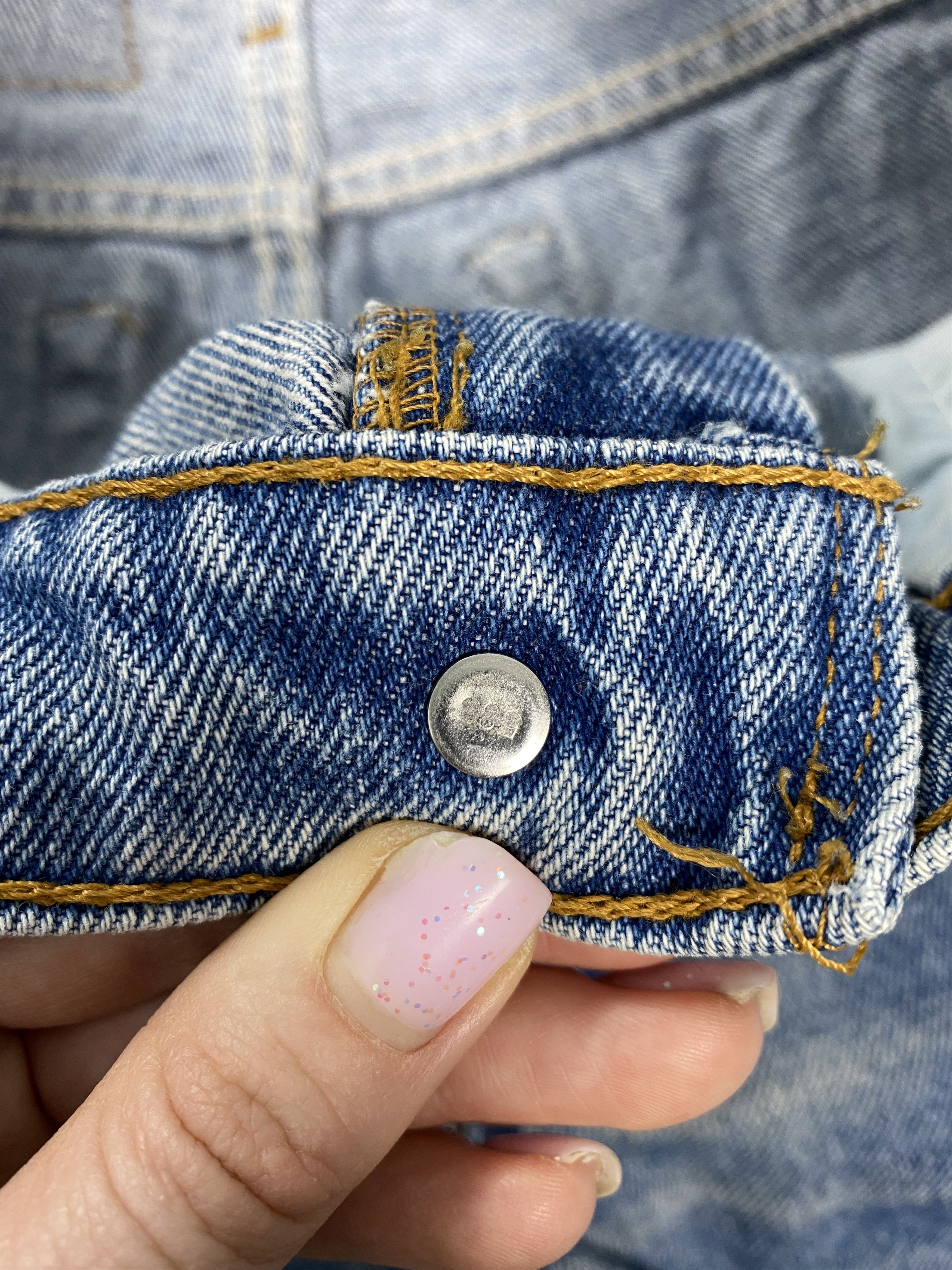 Levi's × Levi's Vintage Clothing Levi's 560 vintage jeans denim pants Made in USA Loose fit Size US 30 / EU 46 - 7 Thumbnail