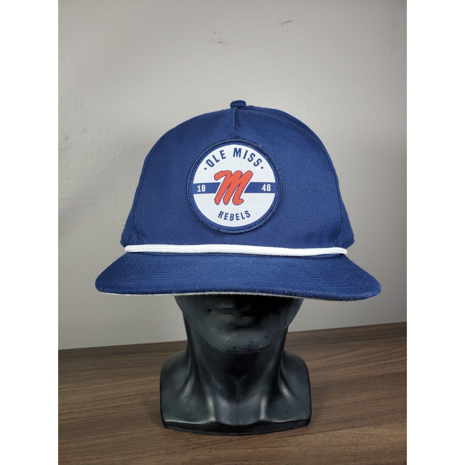 NCAA × Top Of The World Ole Miss Rebels Hat Snapback Cap Navy Blue NCAA Football ToW Size ONE SIZE - 1 Thumbnail
