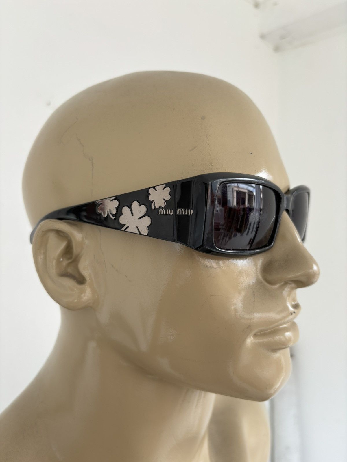 Miu Miu 2000s MIU MIU Sunglasses Size ONE SIZE - 1 Thumbnail