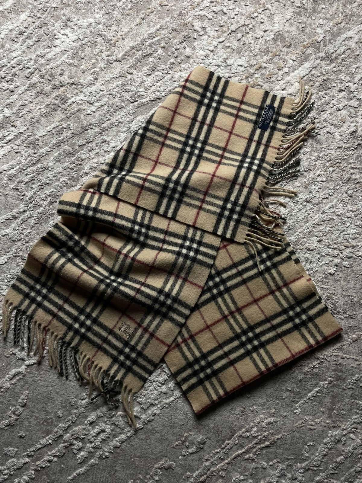 Burberry × Vintage Burberry Lambswool Scarf Made in England 90s Size ONE SIZE - 1 Thumbnail