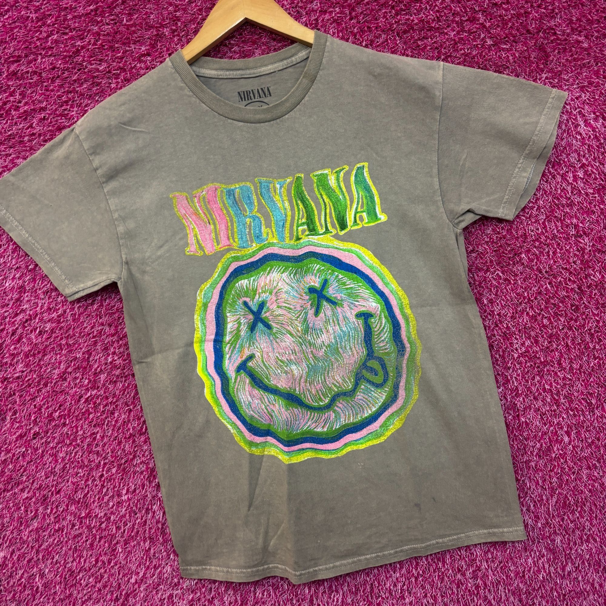Nirvana Nirvana Nevermind Smiley Face Mineral Wash Logo Tshirt size Size US L / EU 52-54 / 3 - 3 Thumbnail