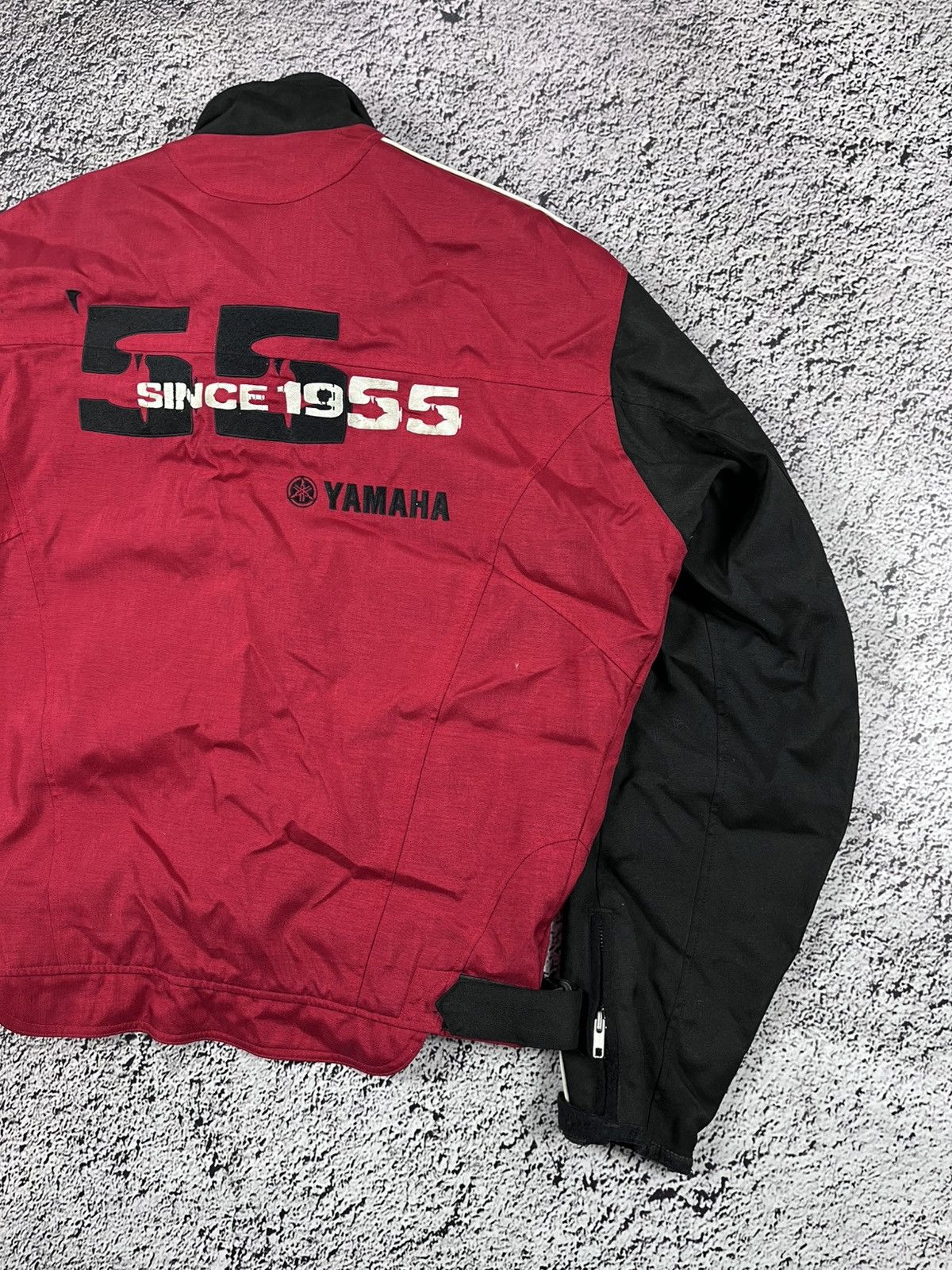 Yamaha Rare Vintage 90’s Yamaha Racing jacket like Marlboro Size US XL / EU 56 / 4 - 11 Thumbnail