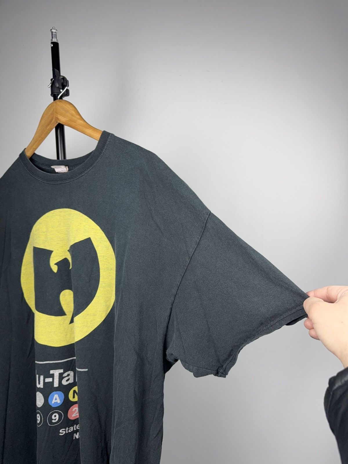 Wu-Tang Clan 00s Wu-Tang Clan Staten Island 1992 Logo Faded T-Shirt XL Size US XL / EU 56 / 4 - 9 Thumbnail