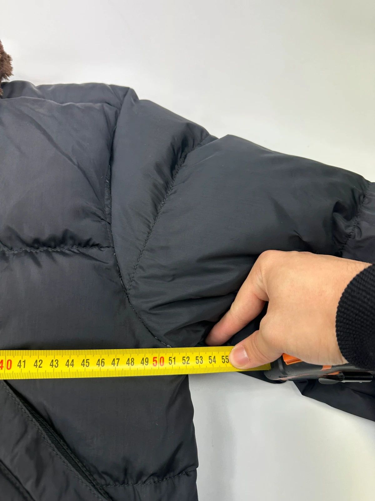 Prada Prada Milano FW1994 Black Cropped Bomber Puffer Jacket Size M / US 6-8 / IT 42-44 - 15 Thumbnail