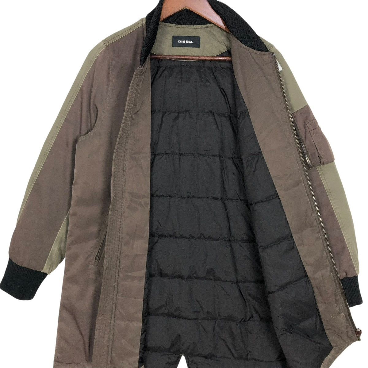 Diesel Vintage Diesel Down Parka Jacket Unisex Zipp Up Size S Size S / US 4 / IT 40 - 7 Thumbnail