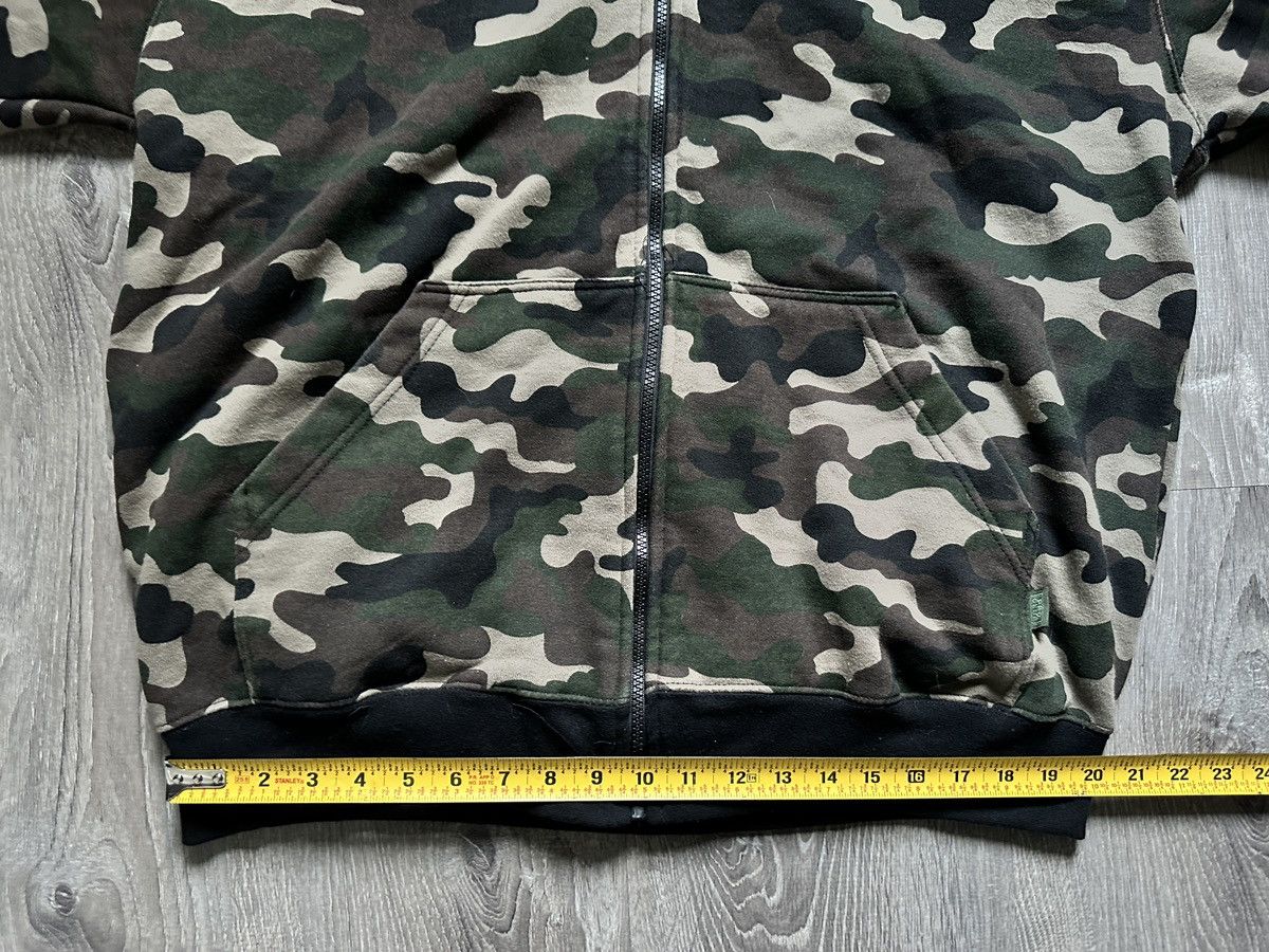 Vintage Vintage Camo Oversized Hoodie Size XL Size US XL / EU 56 / 4 - 6 Thumbnail