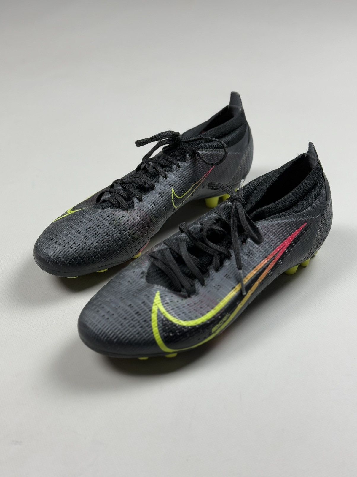 Nike Nike Vapor 14 AG Pro Soccer Cleats Shoes US 8.5 CV0990-090 Size US 8.5 / EU 41-42 - 8 Thumbnail