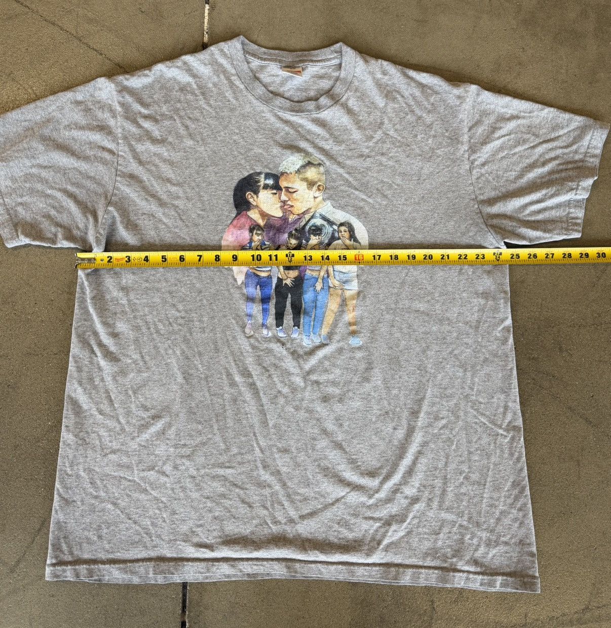 Supreme Supreme kiss tee heather grey Size US XL / EU 56 / 4 - 5 Thumbnail