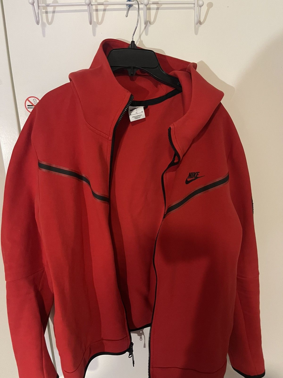 Nike Red nike tech fleece Size US XL / EU 56 / 4 - 1 Thumbnail