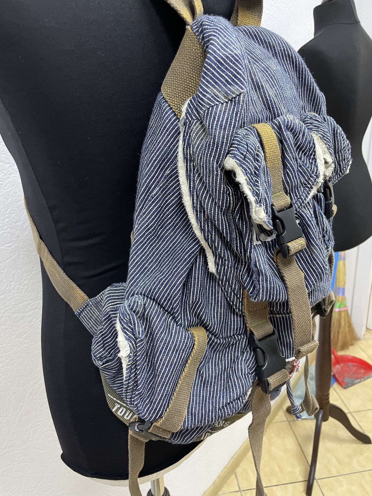 Vintage tough jeansmith 100 % cotton backpak Size 32 - 3 Thumbnail
