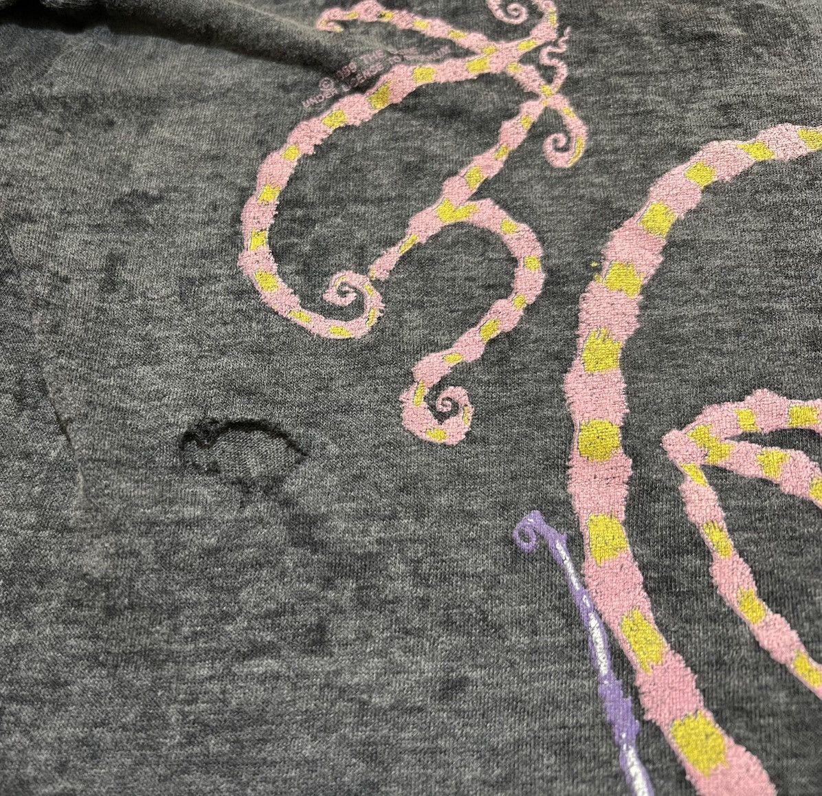 Band Tees × Vintage Vintage distressed The cure Lullaby 1989 Tee Size US L / EU 52-54 / 3 - 6 Thumbnail