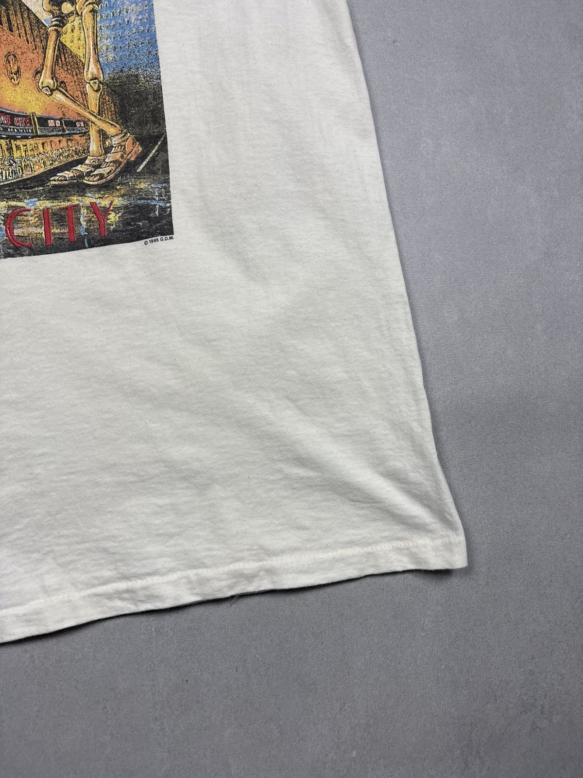 Band Tees Vintage 1995 Grateful Dead New York Radio City T-Shirt 90s Size US XL / EU 56 / 4 - 5 Thumbnail