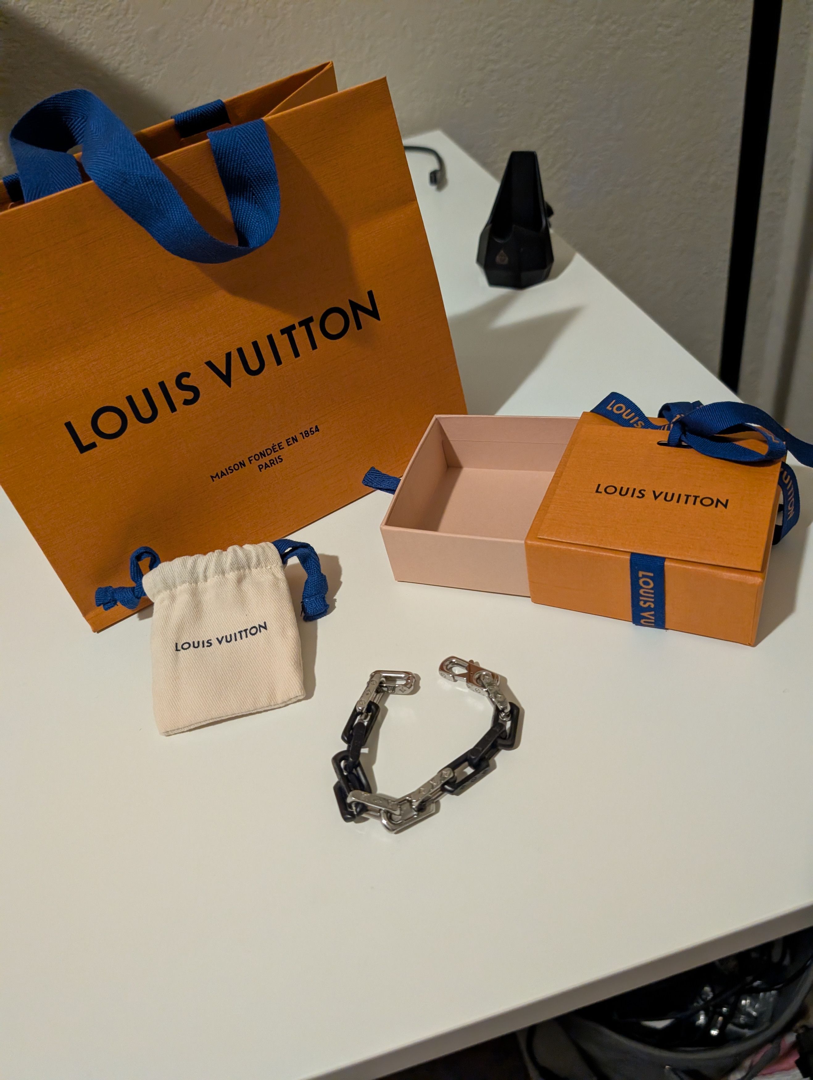 Louis Vuitton Monogram bracelet Size ONE SIZE - 2 Thumbnail