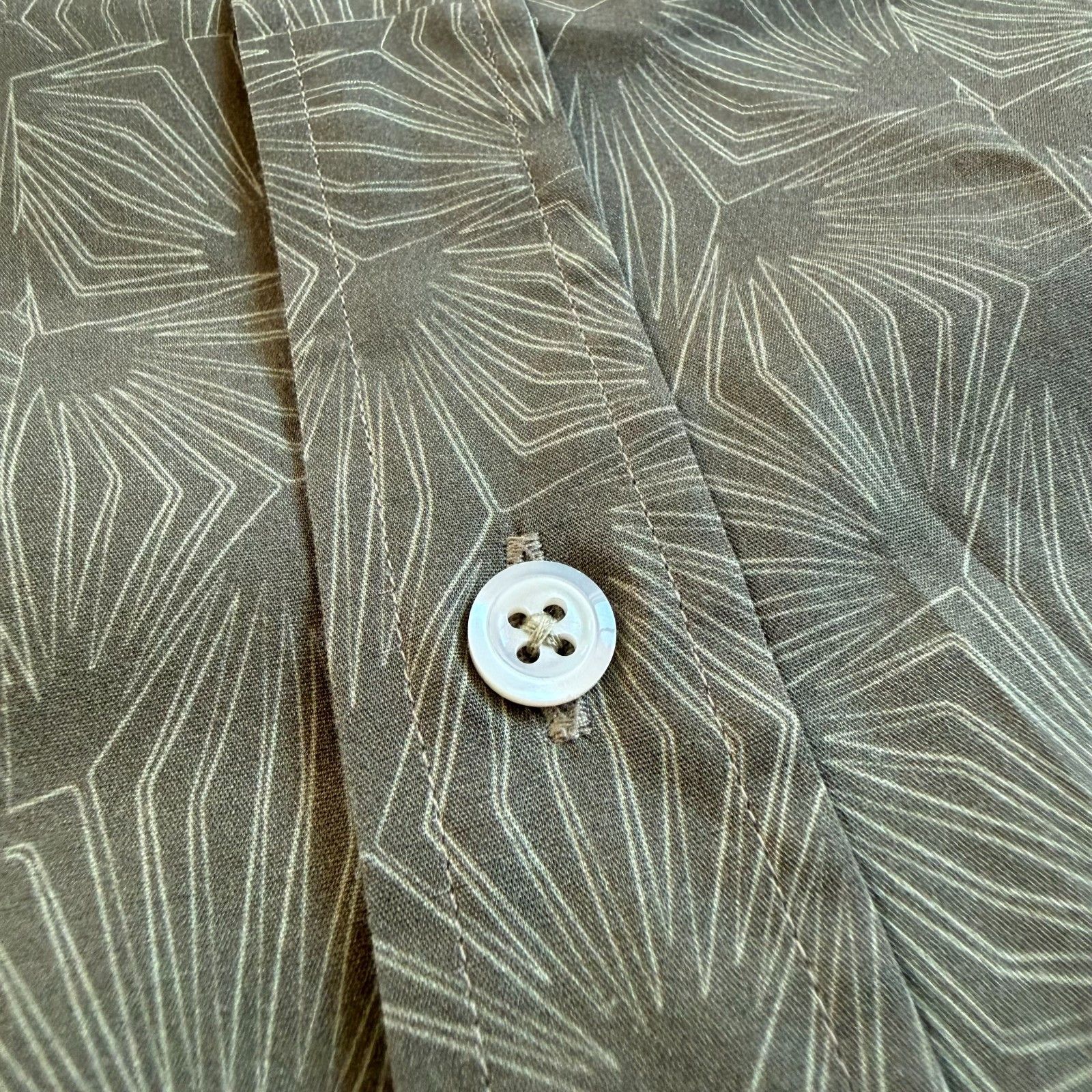 Billy Reid Billy Reid Murphy Shirt Shirt Sleeve in Olive Size US S / EU 44-46 / 1 - 8 Thumbnail