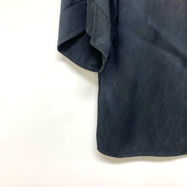 Givenchy Givenchy Size 34Solid Color Short Sleeve 2506-Nextarrow Size US XL / EU 56 / 4 - 5 Thumbnail
