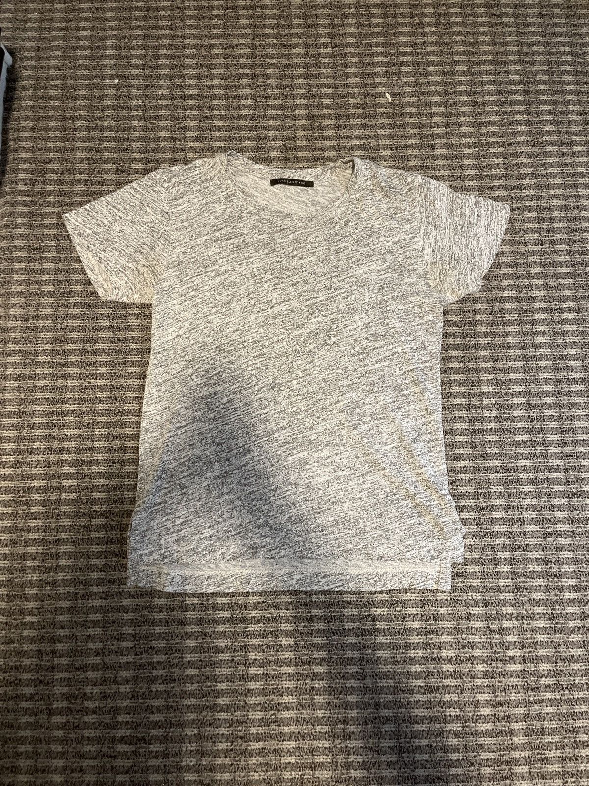 John Elliott John Elliott T-Shirt Sz 3 Heather Gray Size US L / EU 52-54 / 3 - 2 Thumbnail