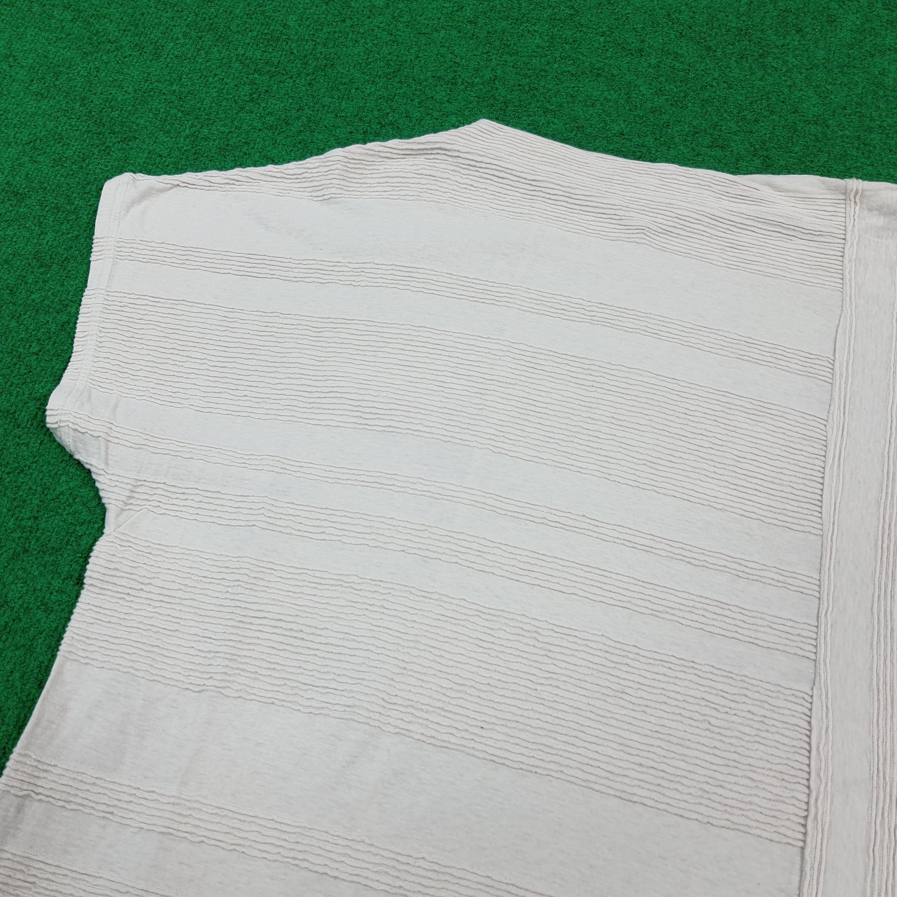 Issey Miyake Plantation Issey Miyake Seersucker Pleated Blouse C301N72 Size M / US 6-8 / IT 42-44 - 2 Thumbnail