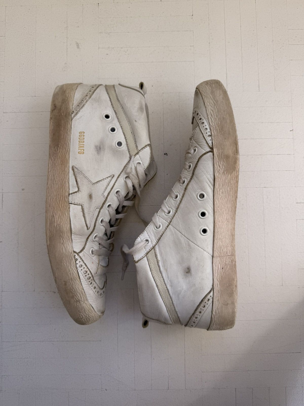 Golden Goose mid star - barely used
