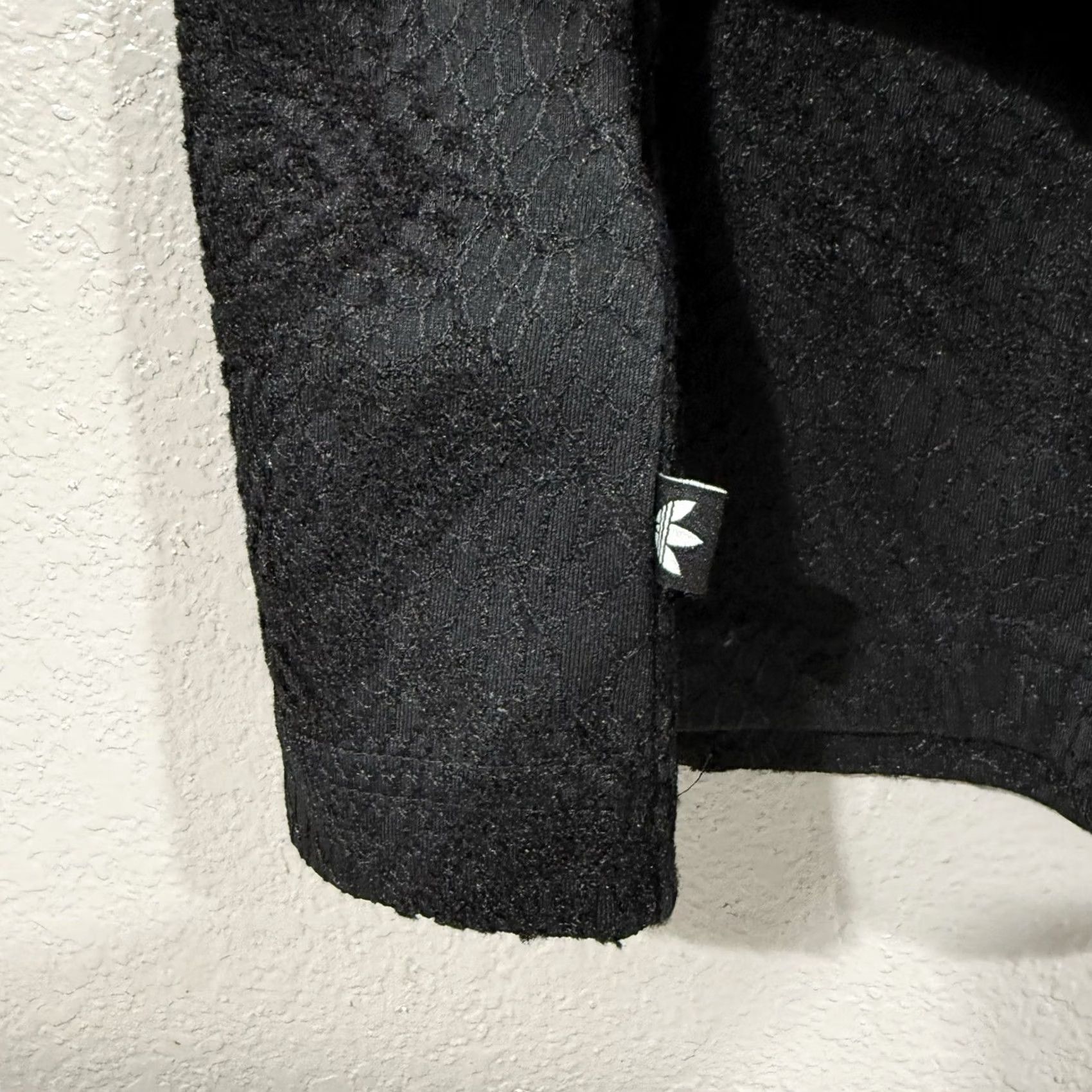 Adidas Adidas Dress Tank Top Womens XS Black Sleeveless Paisley Textured Size XS / US 0-2 / IT 36-38 - 6 Thumbnail