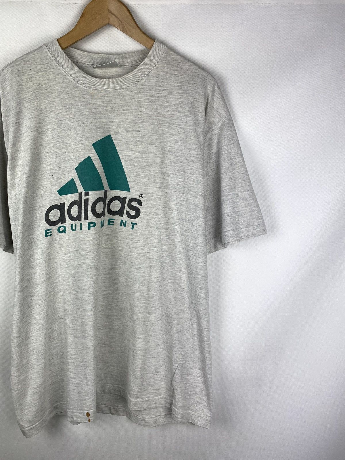 Vintage Adidas Equipment vintage men’s big logo t shirt size Xl Size US XL / EU 56 / 4 - 3 Thumbnail