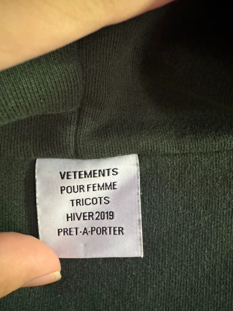 Vetements Vetements Sweatshirt Size US S / EU 44-46 / 1 - 4 Thumbnail