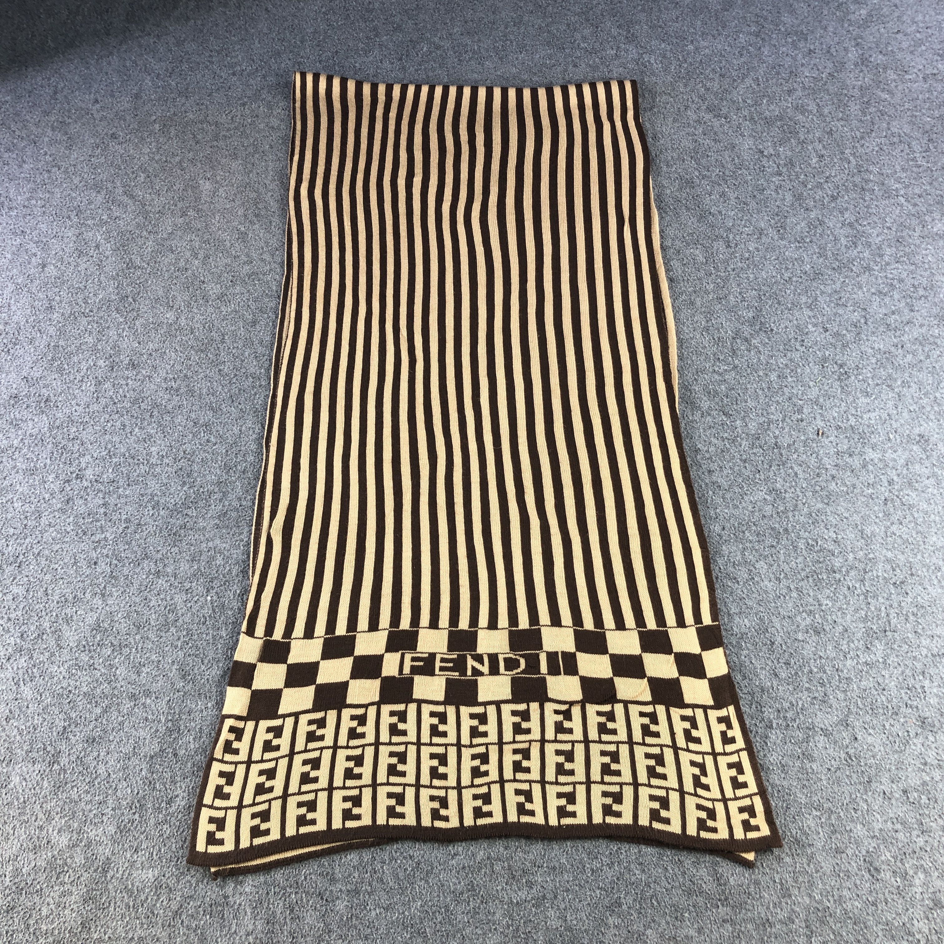 Vintage Fendi FF Wool Scarf Muffler V2938 Size ONE SIZE - 2 Thumbnail