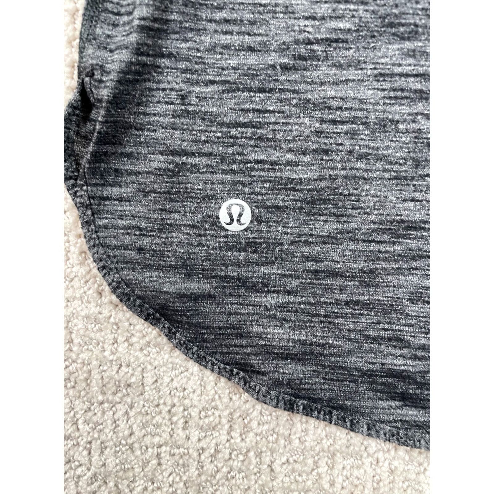 Lululemon Lululemon Tank Top Womens 4 What The Sport Singlet Heathered Gray Split Strap Sleeveless Racerback Athletic Basic Activewear Running Size S / US 4 / IT 40 - 5 Thumbnail