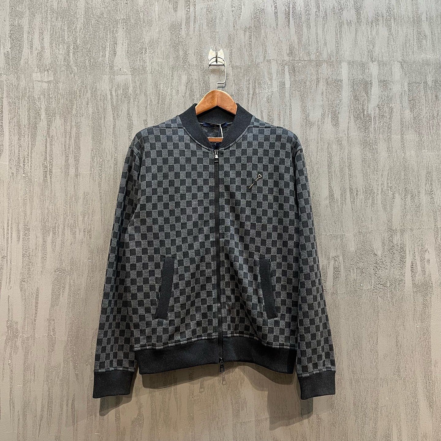 Louis Vuitton Louis Vuitton Damier Bomber Jacket Size M Size US M / EU 48-50 / 2 - 1 Thumbnail