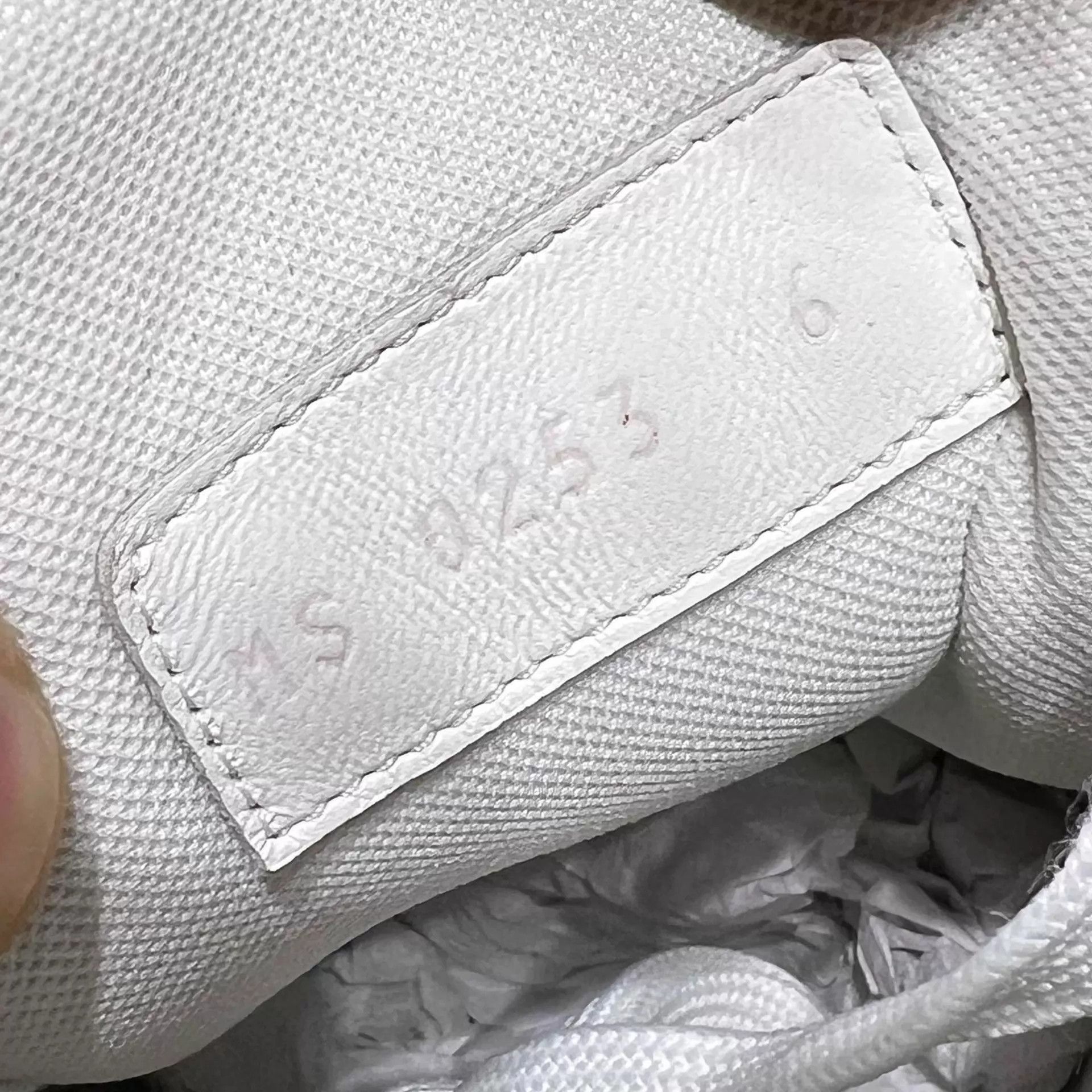 Louis Vuitton LV Trainer Black and White Denim UK6/40 Size US 7 / EU 40 - 8 Thumbnail