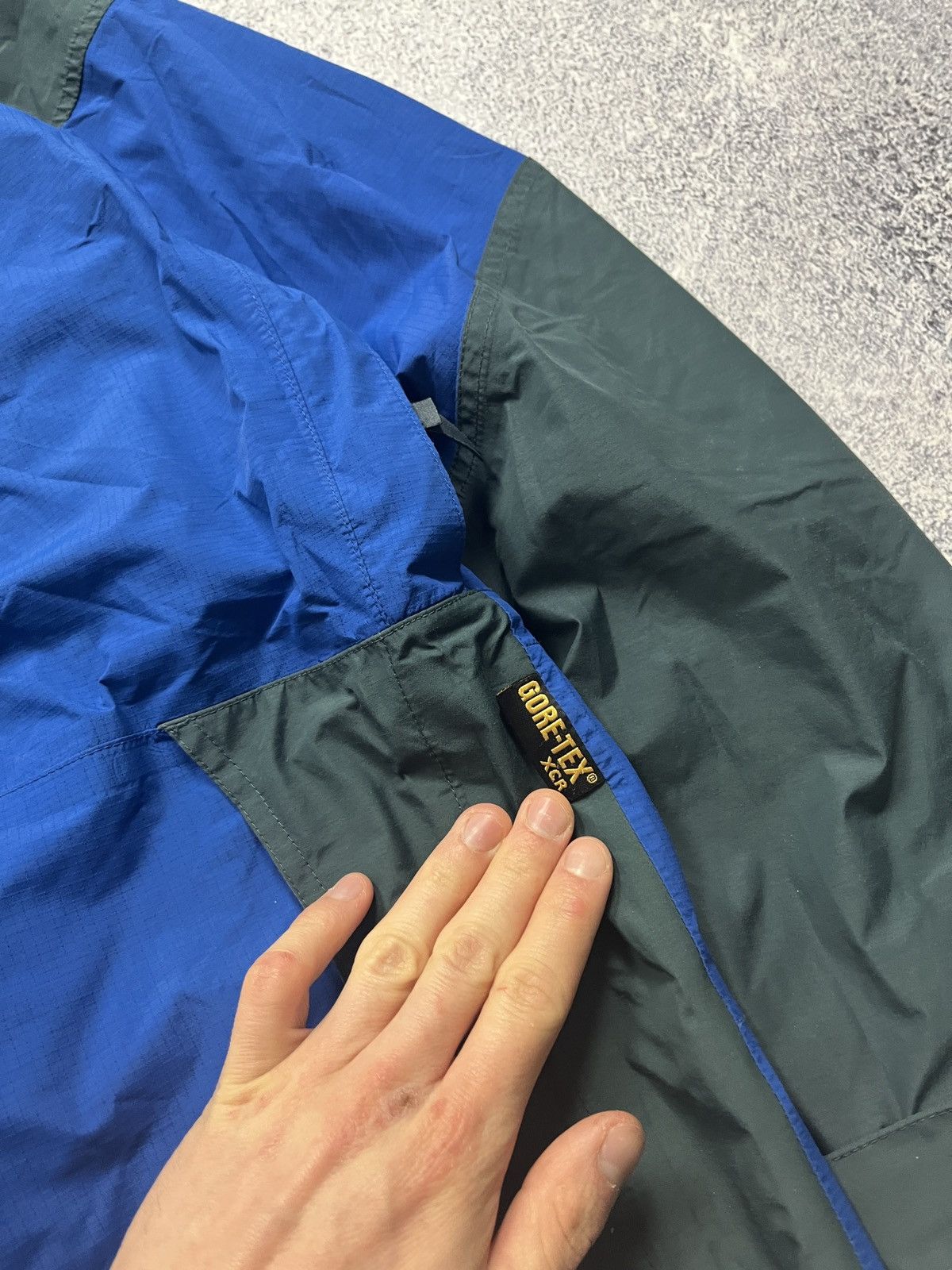 Berghaus × Vintage Vintage Berghaus Mera Peak Gore-Tex Nylon Rain Jacket Rare Size US XL / EU 56 / 4 - 5 Thumbnail