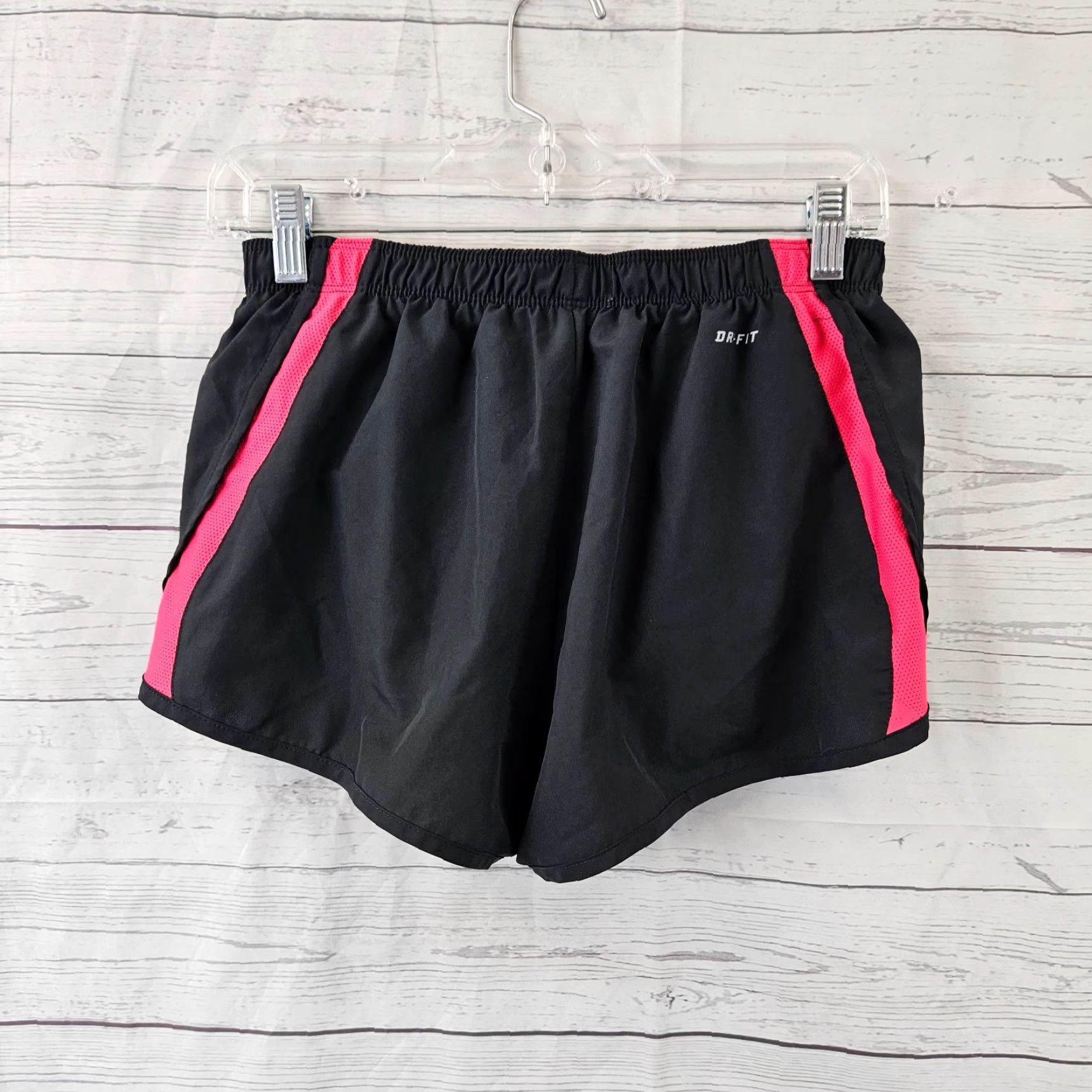 Nike Nike Dri-Fit Womens Shorts Sz Small Black Pink High Rise Pull On Size 28" / US 6 / IT 42 - 2 Thumbnail