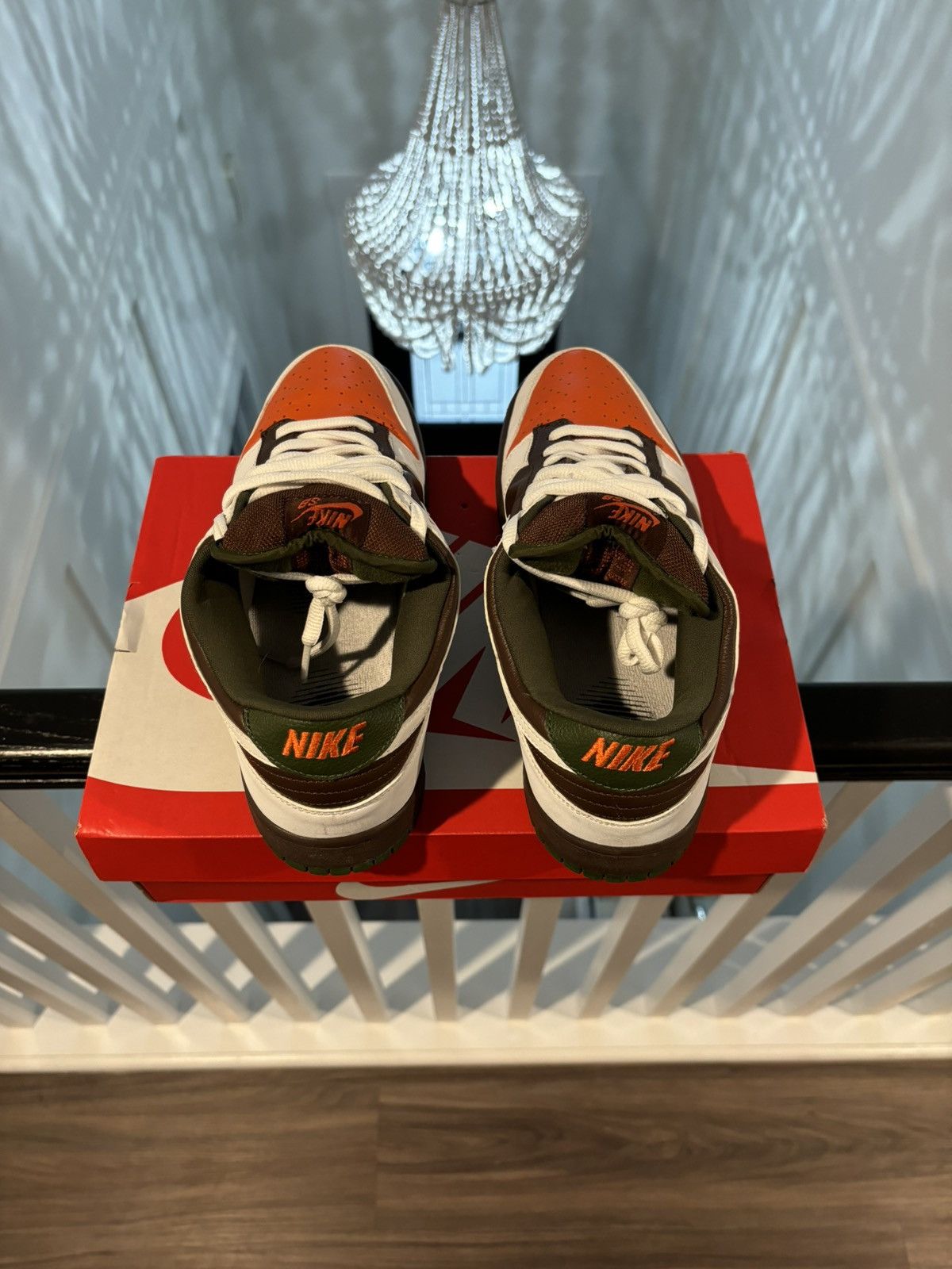 Nike FREE SHIPPING VERY RARE Ooompa Loompa Nike Dunk SB Size US 11 / EU 44 - 4 Thumbnail