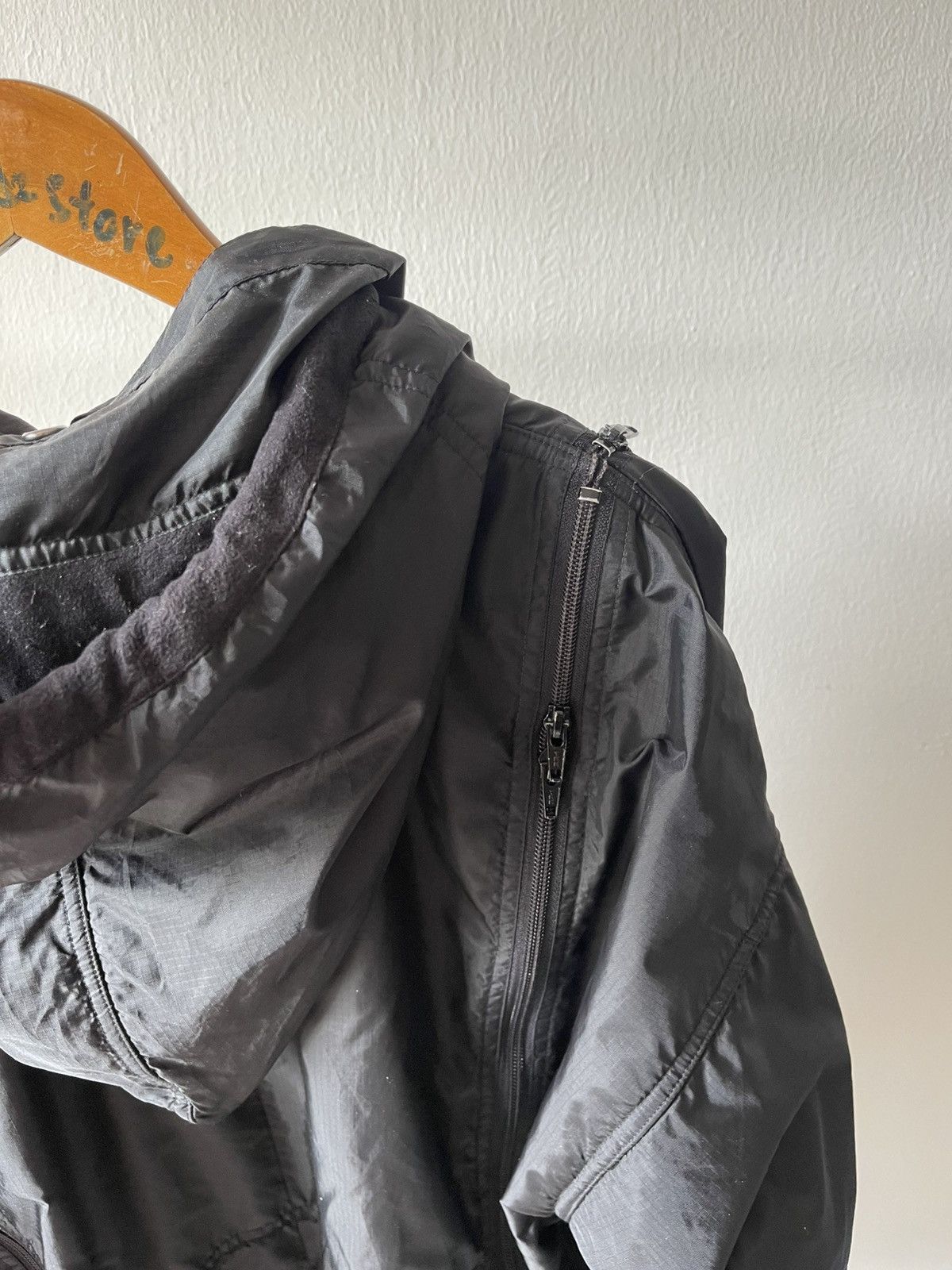 Final Home Final Home Survival Jacket Size US XL / EU 56 / 4 - 11 Thumbnail