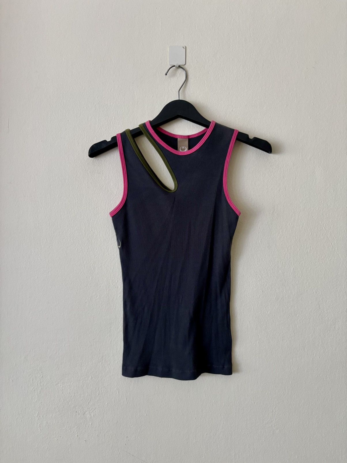 Stussy Stussy Dark Grey Slashed Seamless Tank Size M / US 6-8 / IT 42-44 - 1 Thumbnail