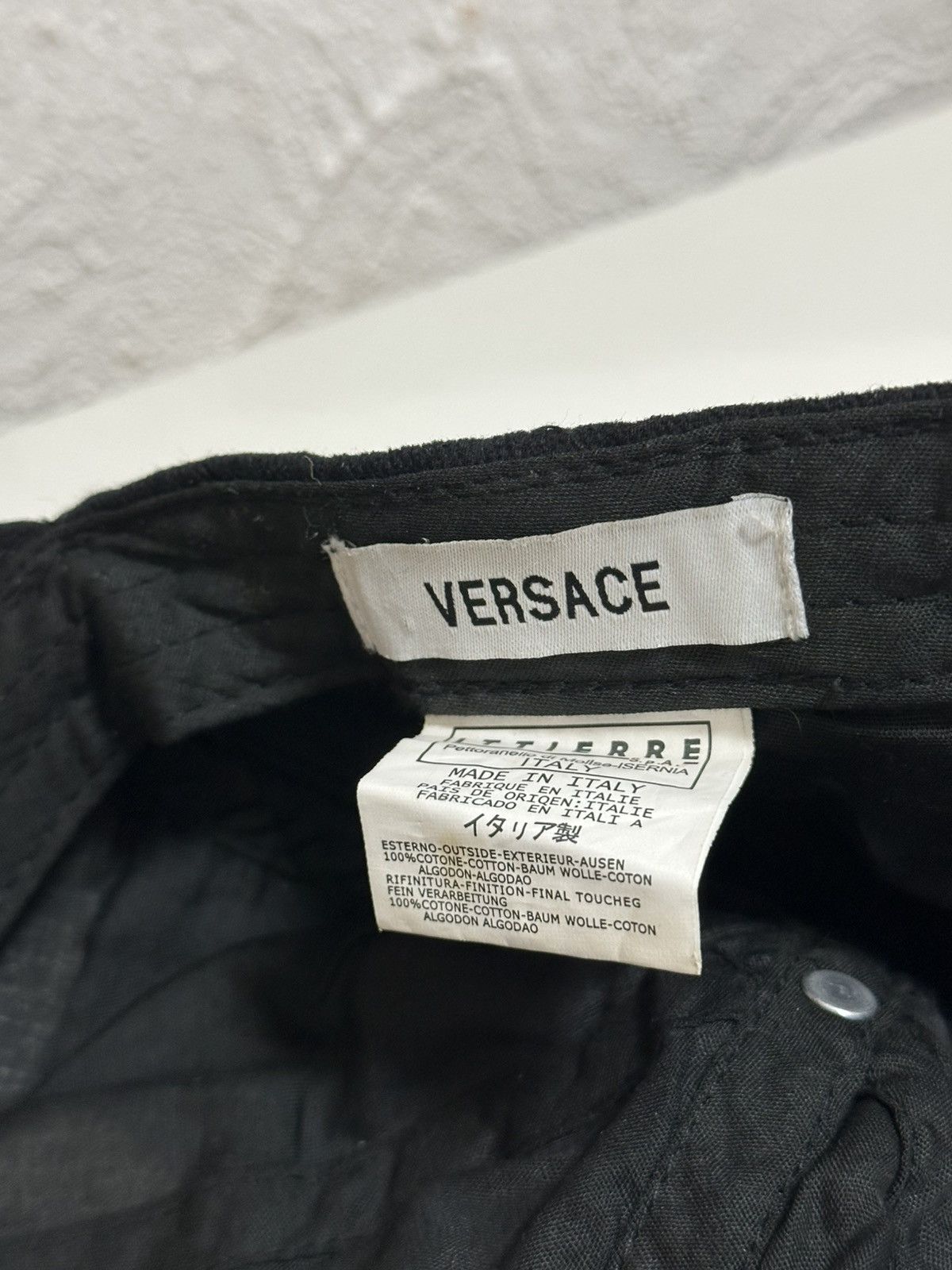 Versace Versace Medusa Logo Embroidered Black Baseball Cap One Size Size ONE SIZE - 4 Thumbnail