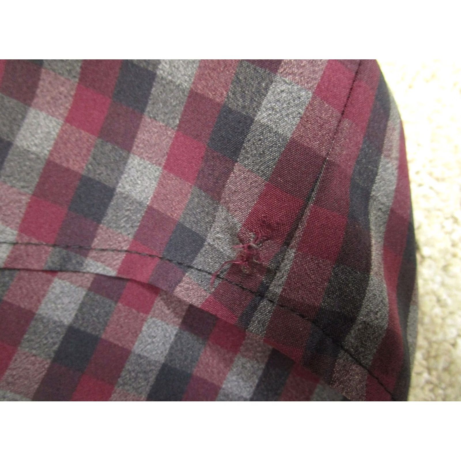Mizzen+Main Mizzen+Main Shirt Men Medium Red Check Lightweight Leeward Trim Fit Long Sleeve Size US M / EU 48-50 / 2 - 4 Thumbnail