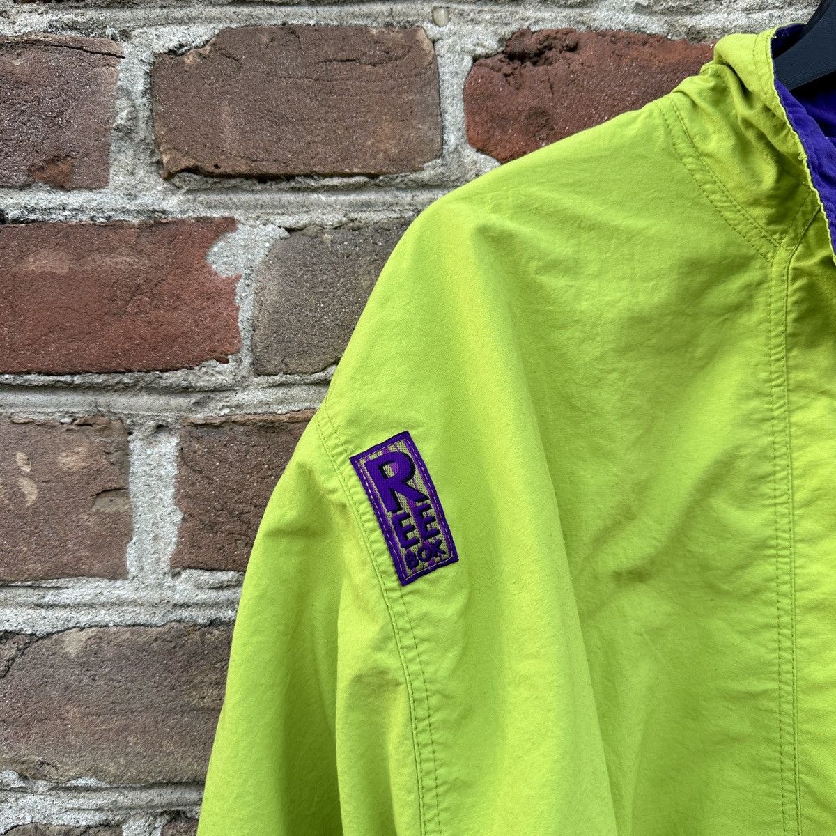 Reebok Rare Vintage 90s Reebok Tracksuit Jacket Hip Hop Nike Size US L / EU 52-54 / 3 - 3 Thumbnail