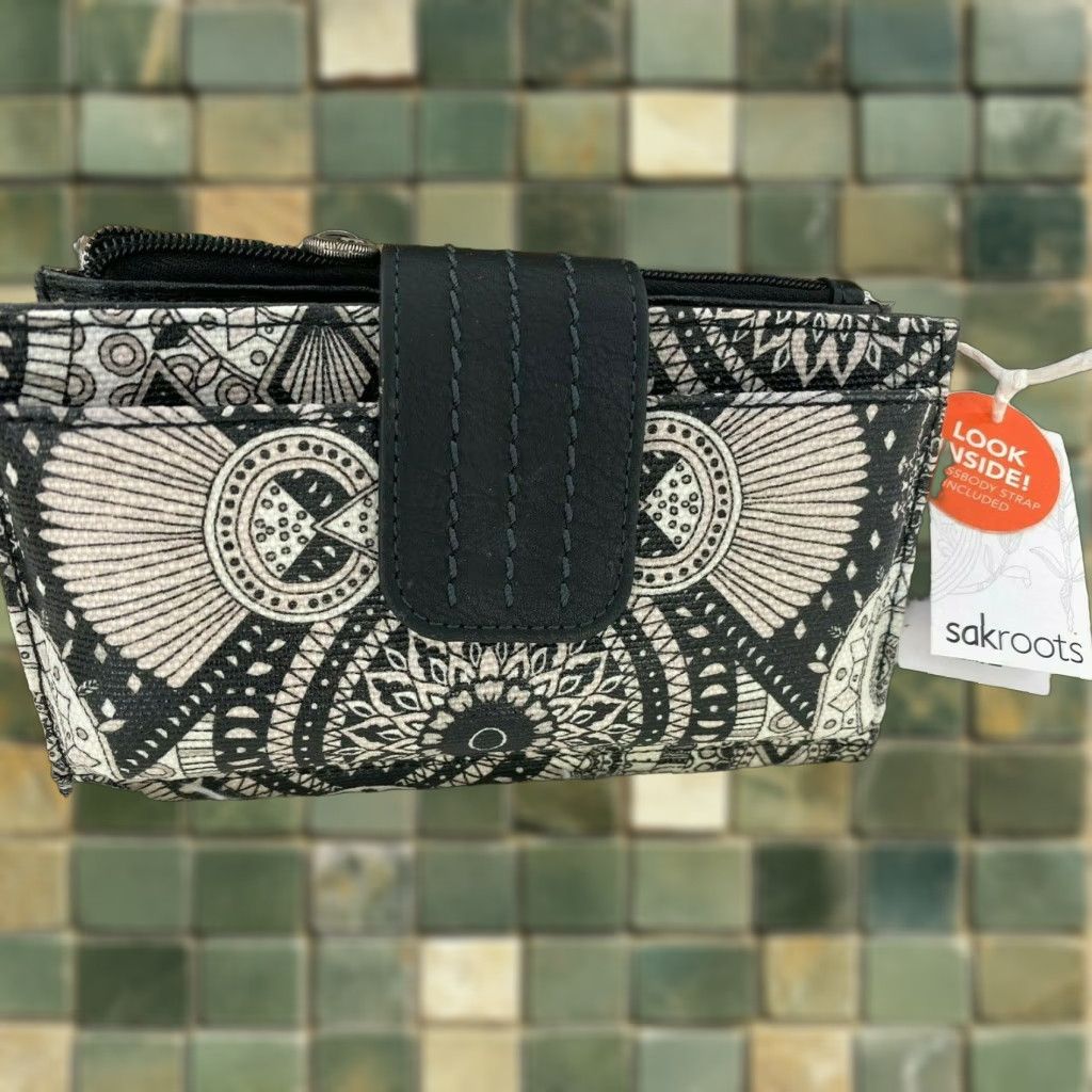 Sakroots Crossbody Wallet Geometric Black M Convertible Wristlet