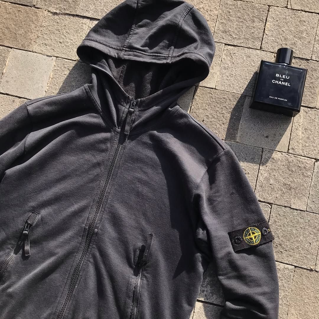 Massimo Osti × Stone Island Stone Island Black Hoodie Sweatshirt Jumper jacket patches Size US M / EU 48-50 / 2 - 10 Thumbnail