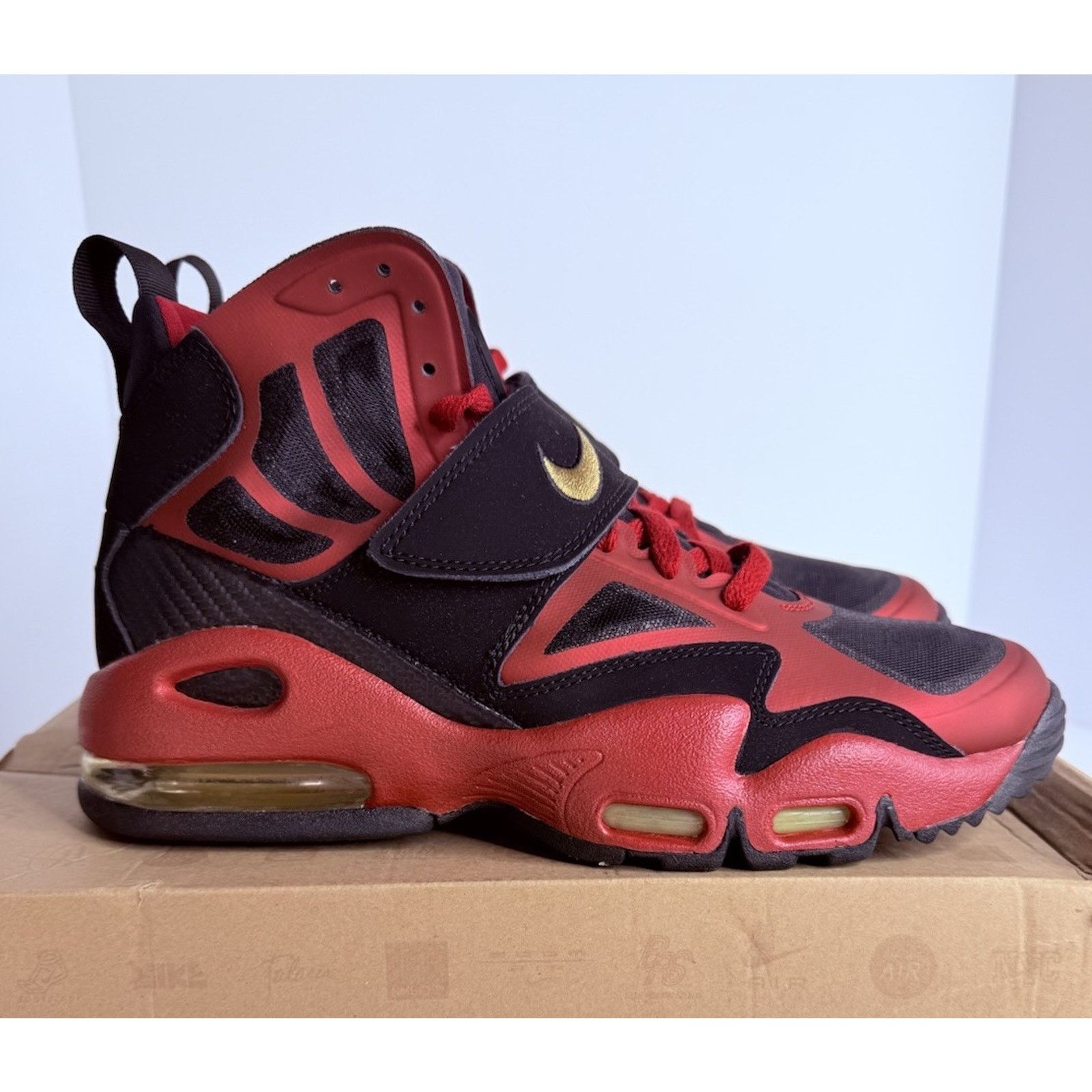 Nike Rare 2012 Nike Air Max Express Men’s Size 8.5 OG Box (20) Size US 8.5 / EU 41-42 - 2 Thumbnail