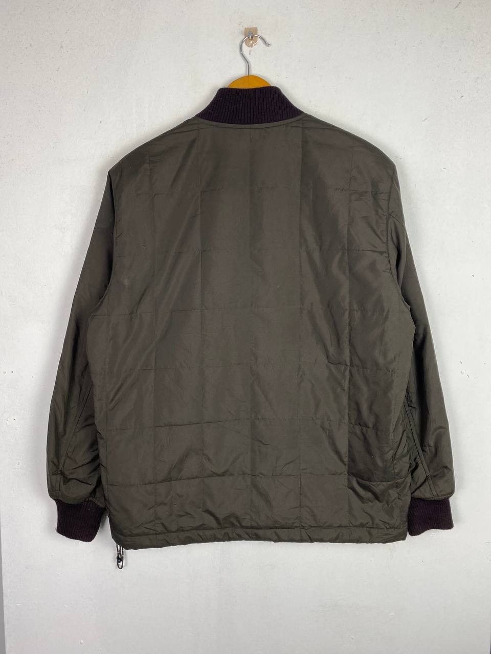 Japanese Brand vintage uniqlo thin puffer quilted jacket nice design Size US M / EU 48-50 / 2 - 9 Thumbnail