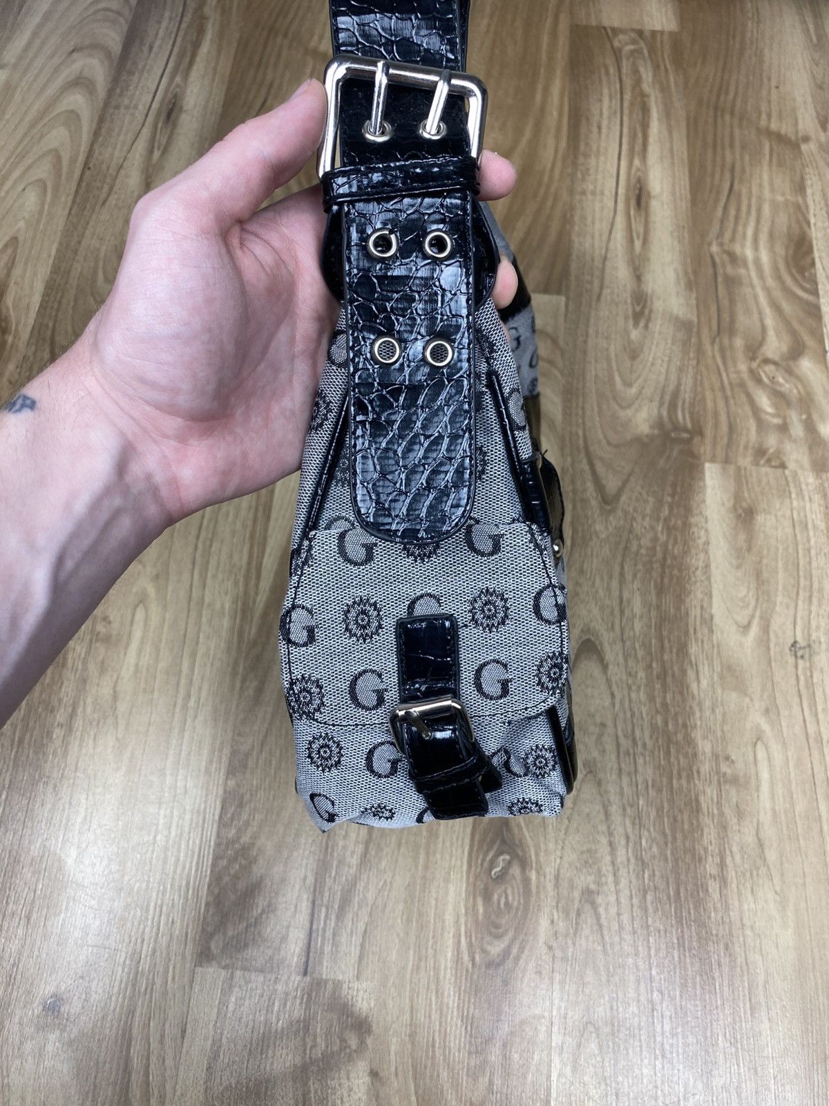 Guess Avant Garde Gamaya Monogram Bags Type Guess Style Y2K Size ONE SIZE - 7 Thumbnail