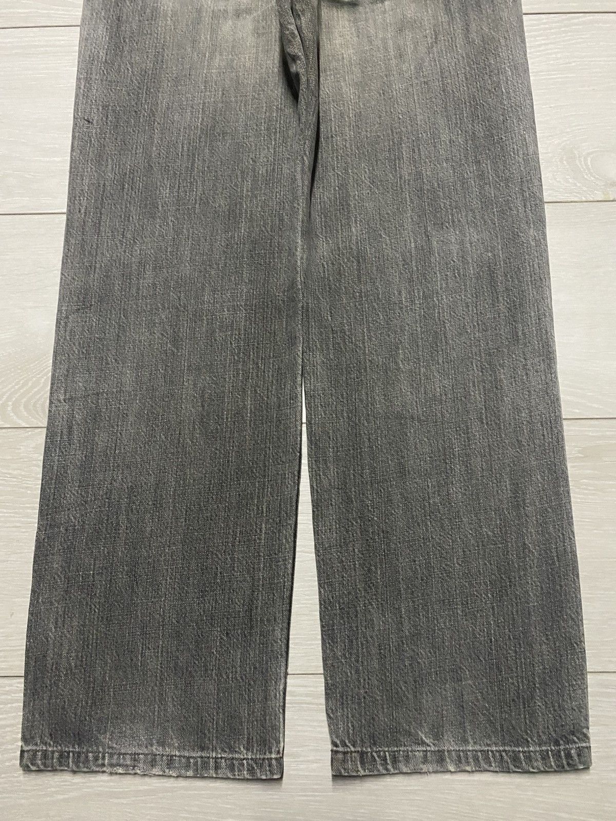 Wrangler Vintage Wrangler Faded Wash Distressed Jeans Size US 29 - 6 Thumbnail