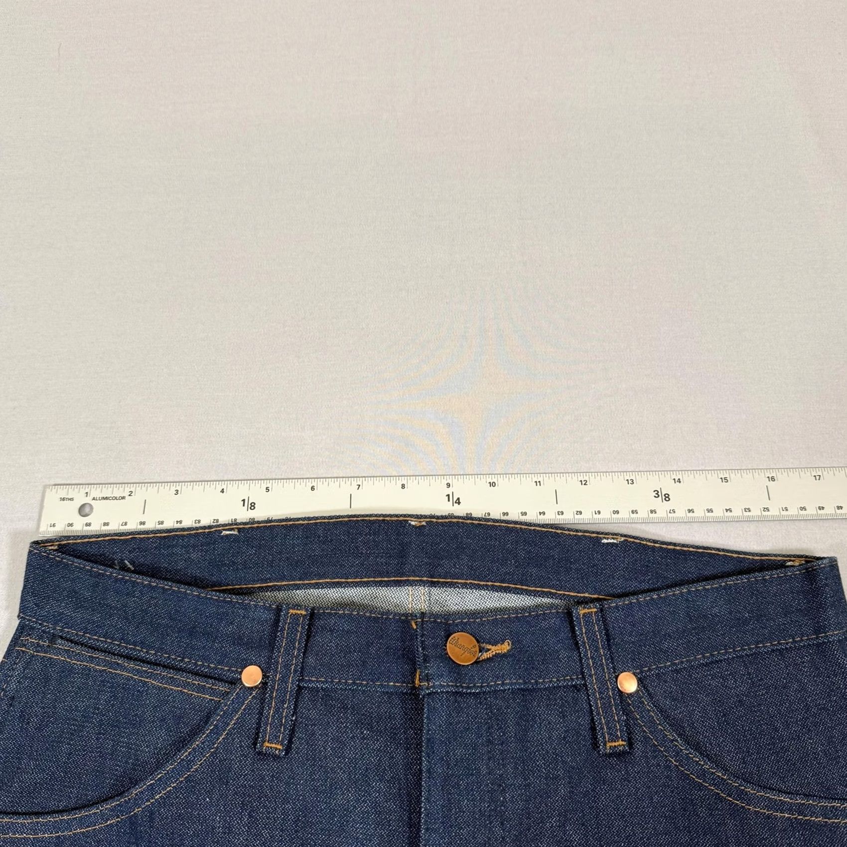 Wrangler Wrangler Mens Jeans 33x36 Blue 13MWZ Straight Fit Cowboy Cut Denim Pants Size US 33 - 6 Thumbnail