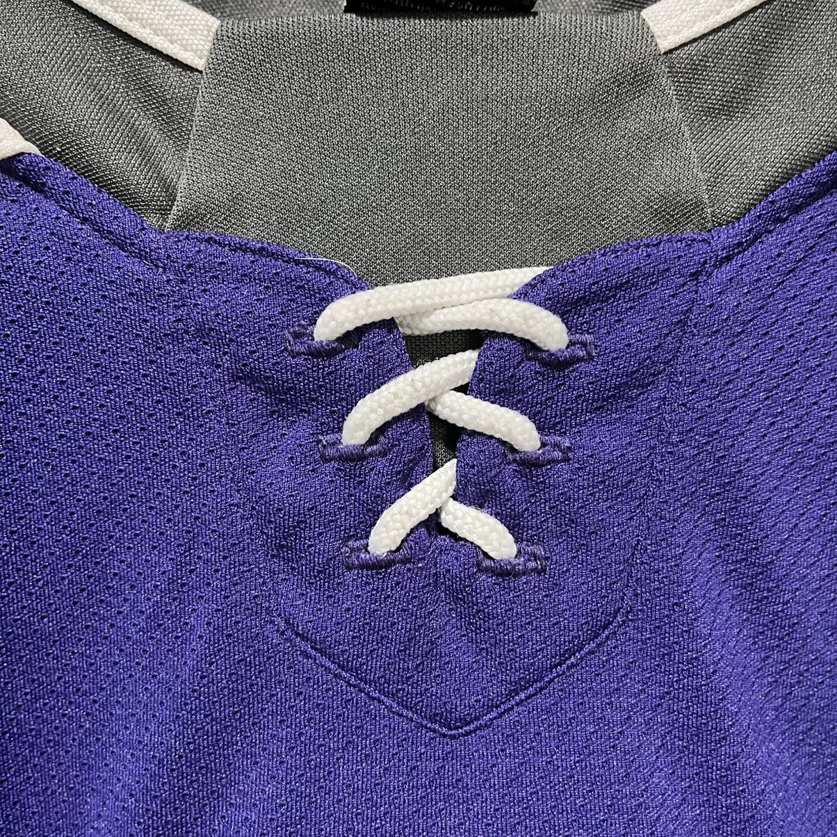 NHL YOUNGSTOWN PHANTOMS #17 YOUSKO HOCKEY JERSEY PURPLE LARGE Size US L / EU 52-54 / 3 - 4 Thumbnail